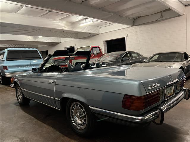 Mercedes-Benz-SL-Class-1973-9