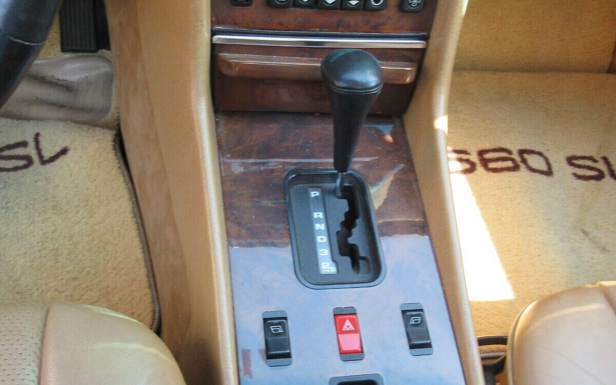 Mercedes-Benz-SL-Class-Cabriolet-1986-14