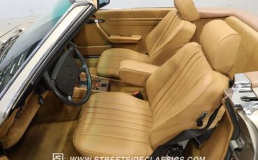 Mercedes-Benz-SL-Class-Cabriolet-1986-4