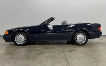 Mercedes-Benz-SL-Class-Cabriolet-1990-3