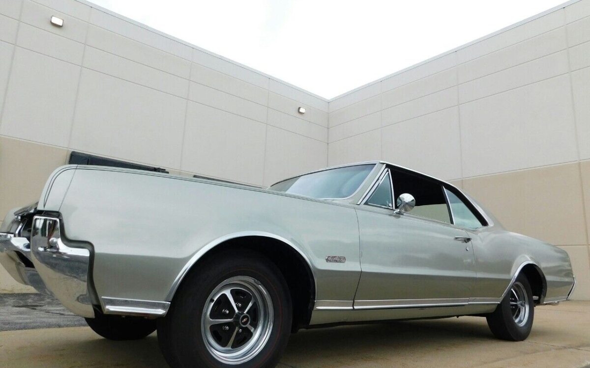 Oldsmobile-442-Coupe-1967-6