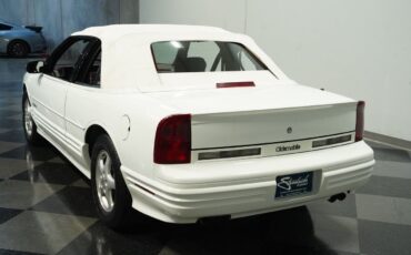 Oldsmobile-Cutlass-Cabriolet-1993-7