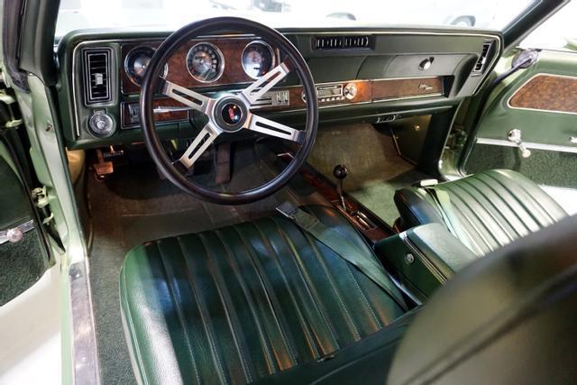 Oldsmobile-Cutlass-Coupe-1970-21