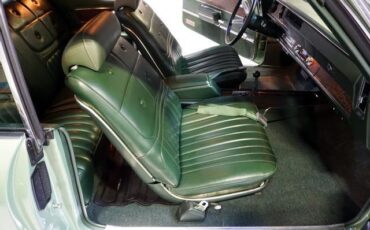Oldsmobile-Cutlass-Coupe-1970-29
