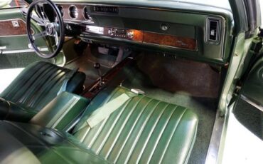 Oldsmobile-Cutlass-Coupe-1970-30