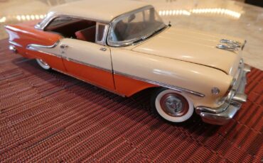 Oldsmobile-Eighty-Eight-Coupe-1955-1