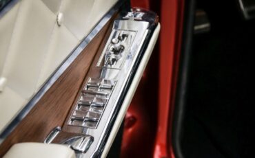 Oldsmobile-Ninety-Eight-Cabriolet-1966-15
