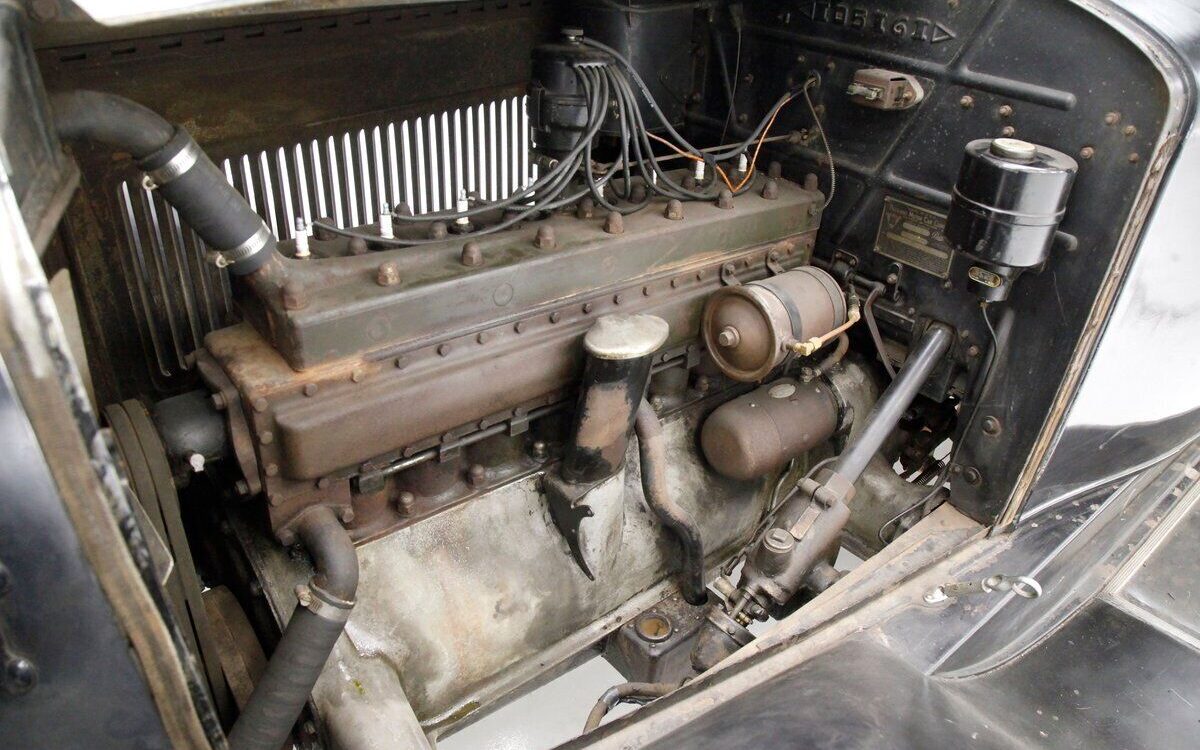 Packard-733-Berline-1930-7