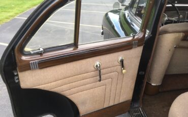 Packard-Deluxe-Berline-1948-13