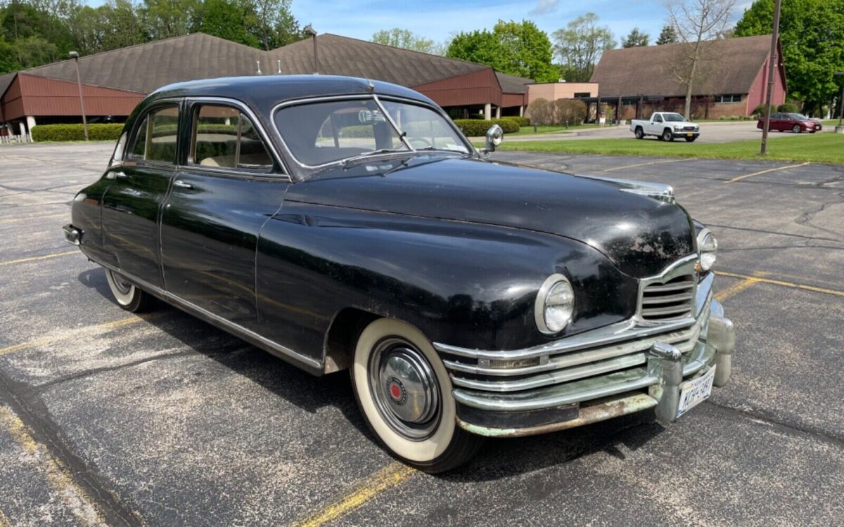 Packard-Deluxe-Berline-1948-35