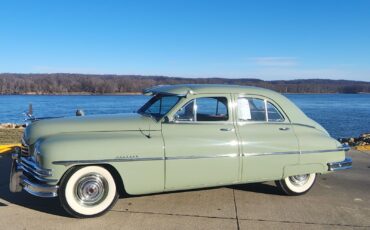 Packard-Eight-1950-21