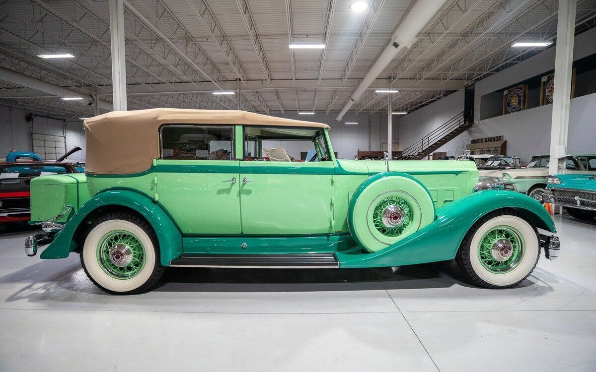 Packard-Twelve-Cabriolet-1934-11