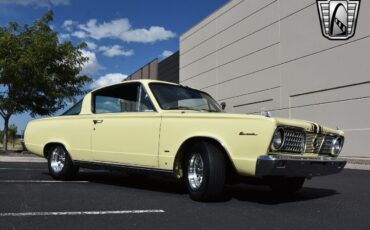 Plymouth-Barracuda-1966-8