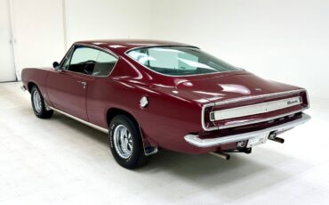 Plymouth-Barracuda-Coupe-1967-2