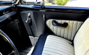 Plymouth-Cranbrook-Cabriolet-1953-28