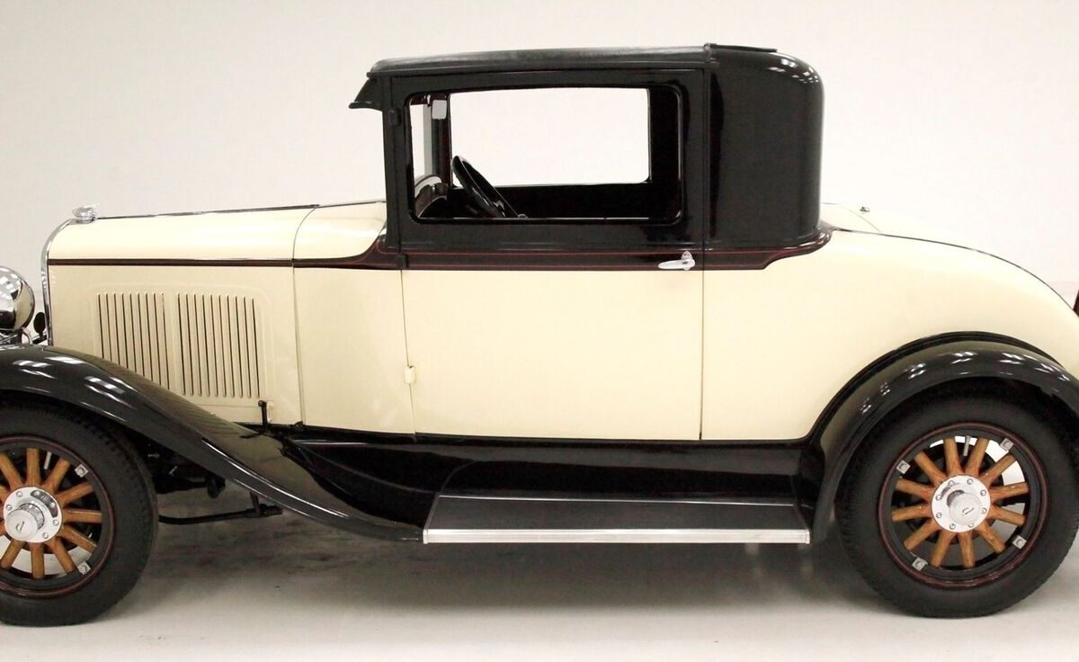 Plymouth-Model-U-Coupe-1929-1