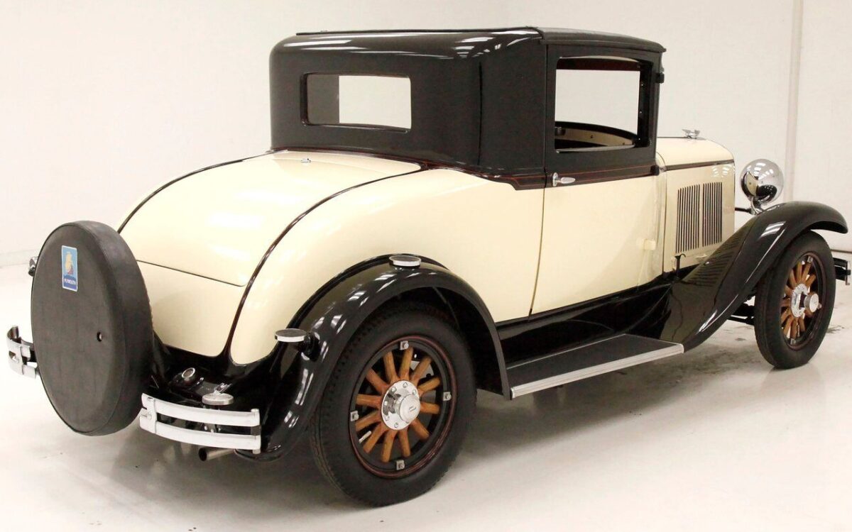 Plymouth-Model-U-Coupe-1929-5