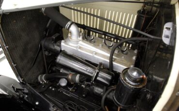 Plymouth-Model-U-Coupe-1929-8