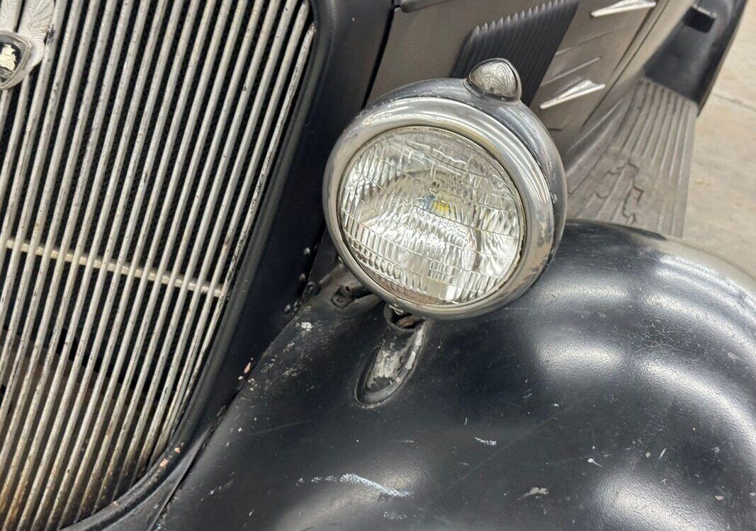 Plymouth-PE-Deluxe-Berline-1934-10