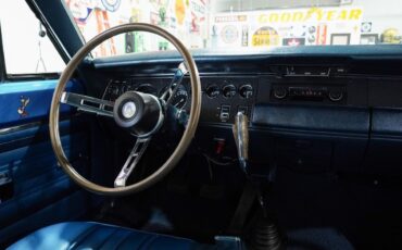 Plymouth-Road-Runner-1970-22