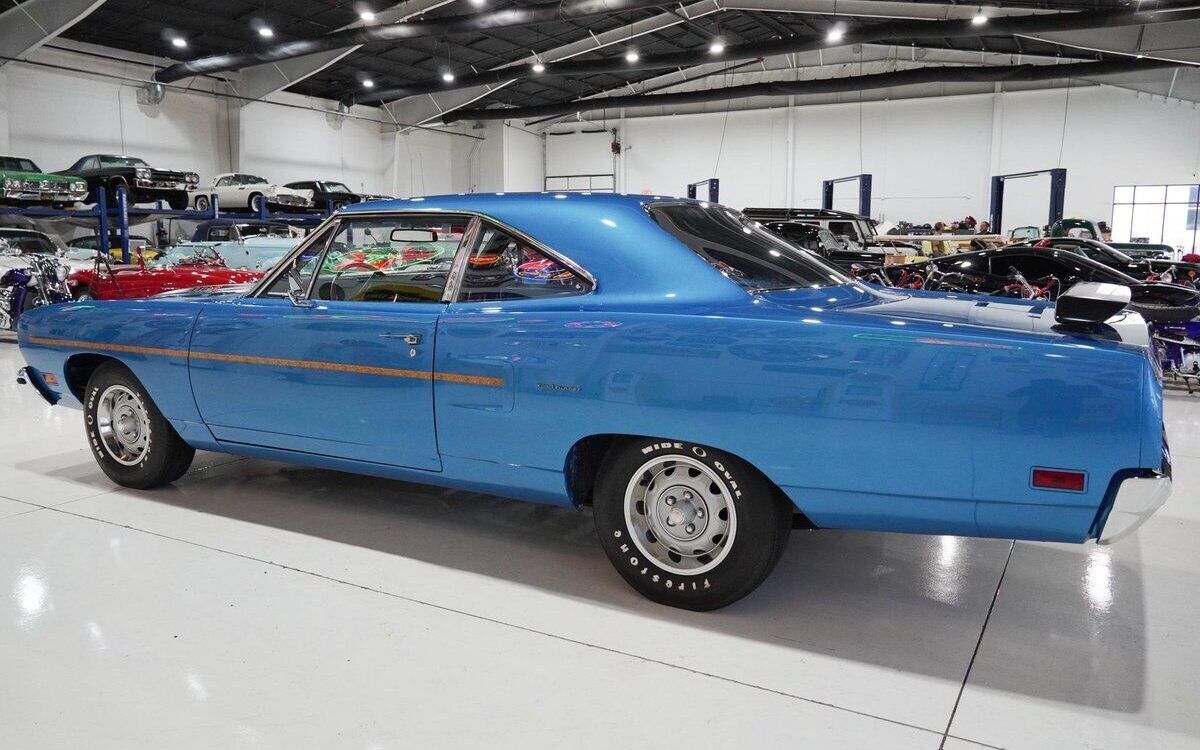 Plymouth-Road-Runner-1970-6