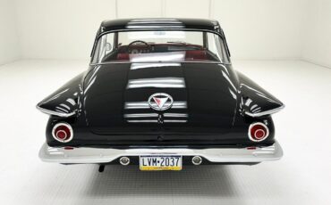 Plymouth-Valiant-1962-3