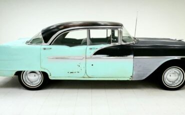 Pontiac-Chieftain-1956-5