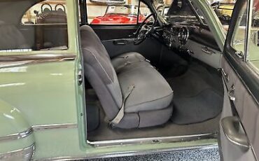 Pontiac-Chieftain-Coupe-1951-22