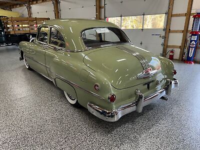 Pontiac-Chieftain-Coupe-1951-5