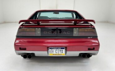 Pontiac-Fiero-Coupe-1987-3