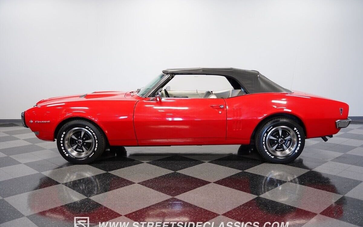 Pontiac-Firebird-Cabriolet-1968-2