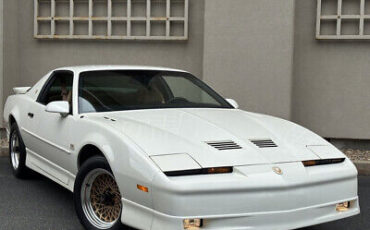 Pontiac-Firebird-Coupe-1987-2