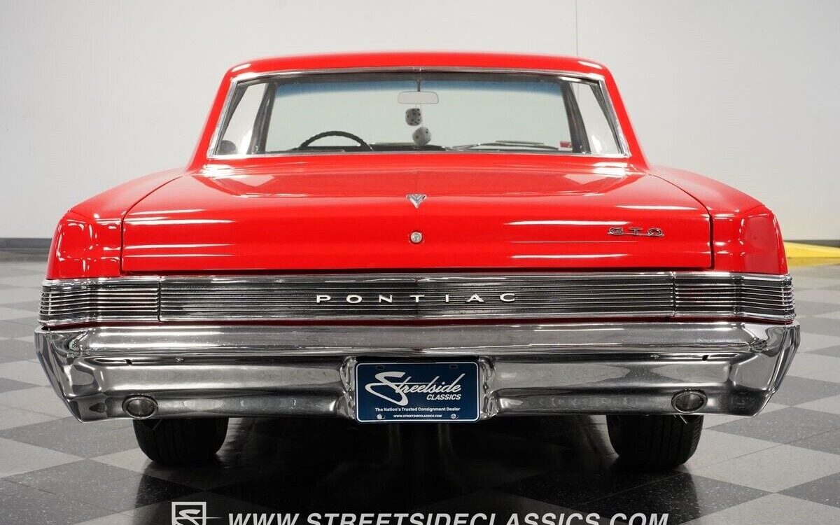 Pontiac-GTO-1965-11
