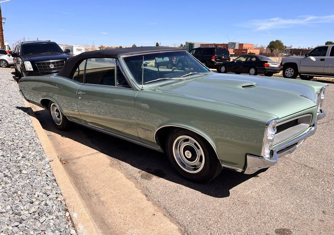 Pontiac-GTO-1966-36