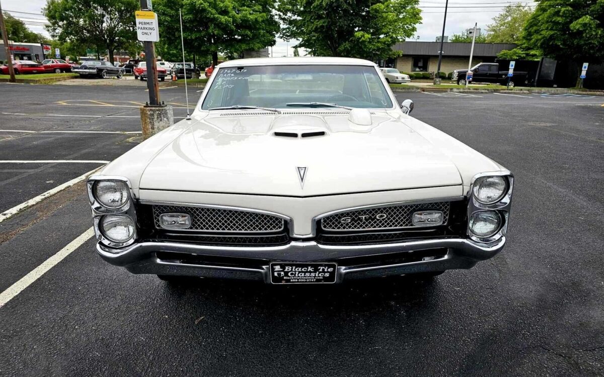 Pontiac-GTO-1967-4
