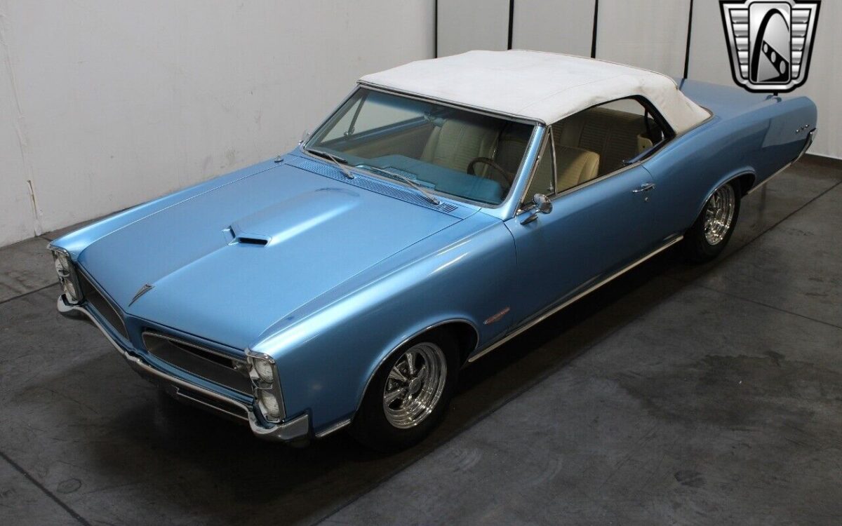 Pontiac-GTO-Cabriolet-1966-8