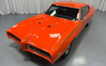 Pontiac-GTO-Coupe-1969-16