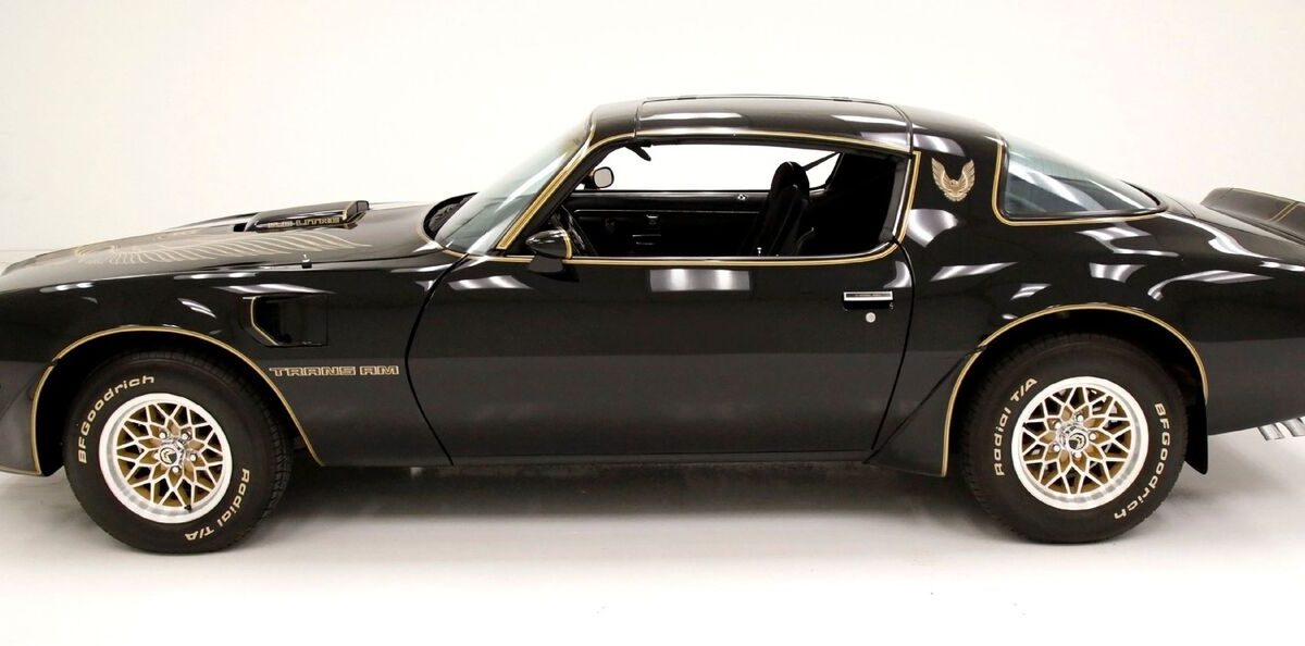 Pontiac-Trans-Am-Coupe-1981-1