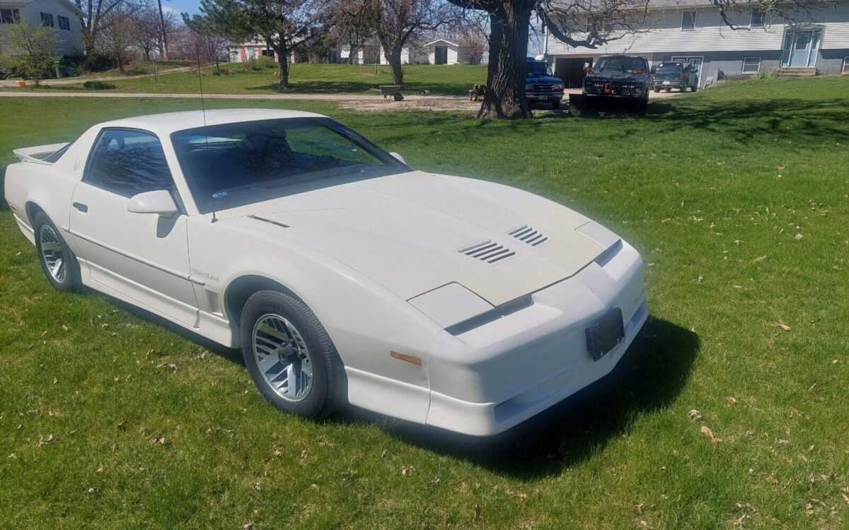 Pontiac-Trans-Am-Coupe-1988-7