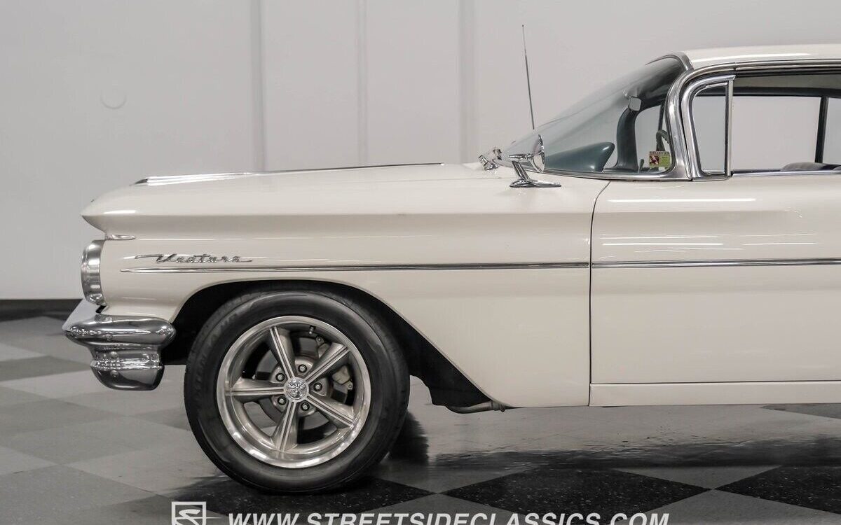 Pontiac-Ventura-Coupe-1960-7