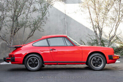 Porsche-911-1976-3