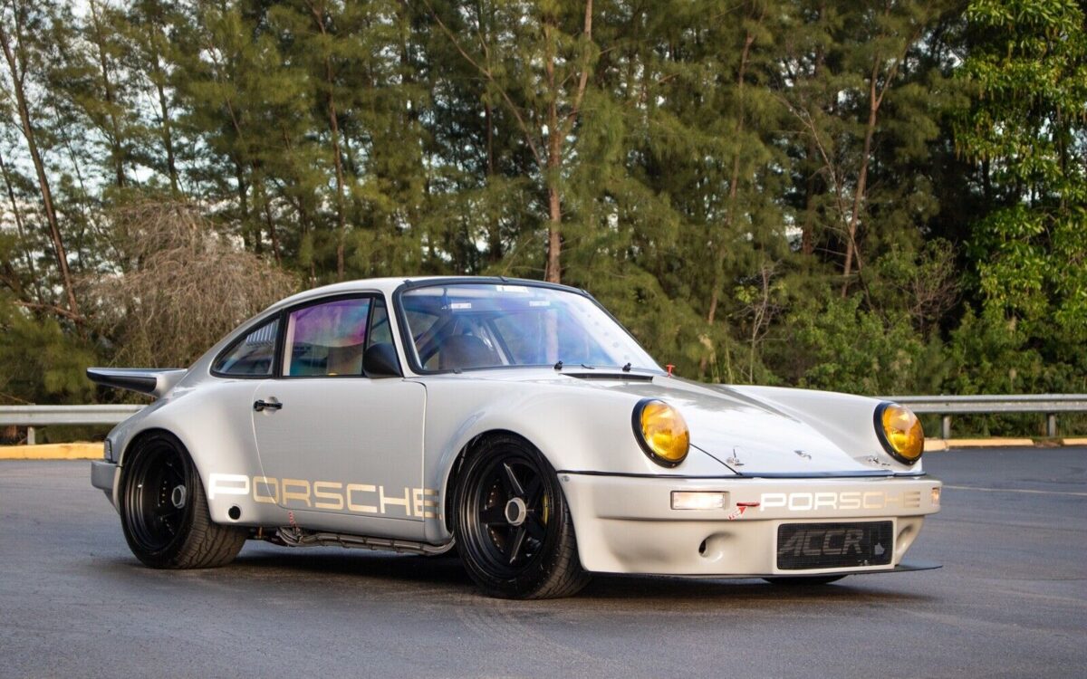 Porsche-911-1977-39