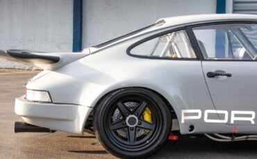 Porsche-911-1977-8