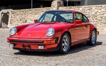 Porsche-911-Coupe-1983-3