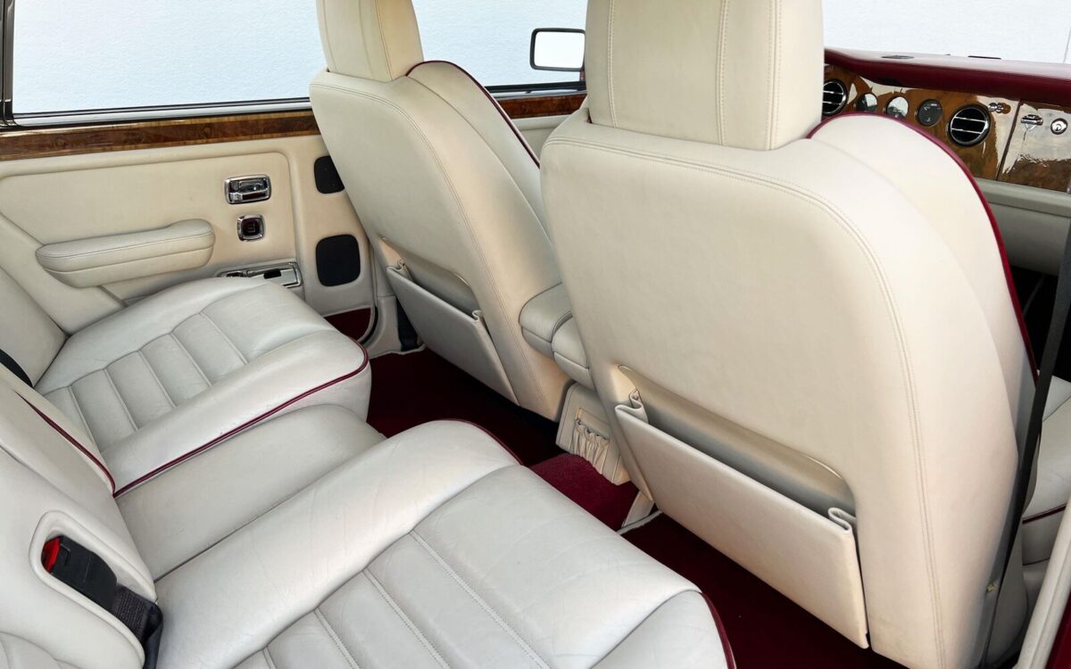 Rolls-Royce-Bentley-Turbo-R-1993-18