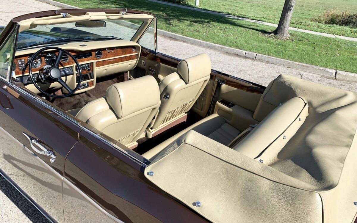 Rolls-Royce-Corniche-Cabriolet-1979-14