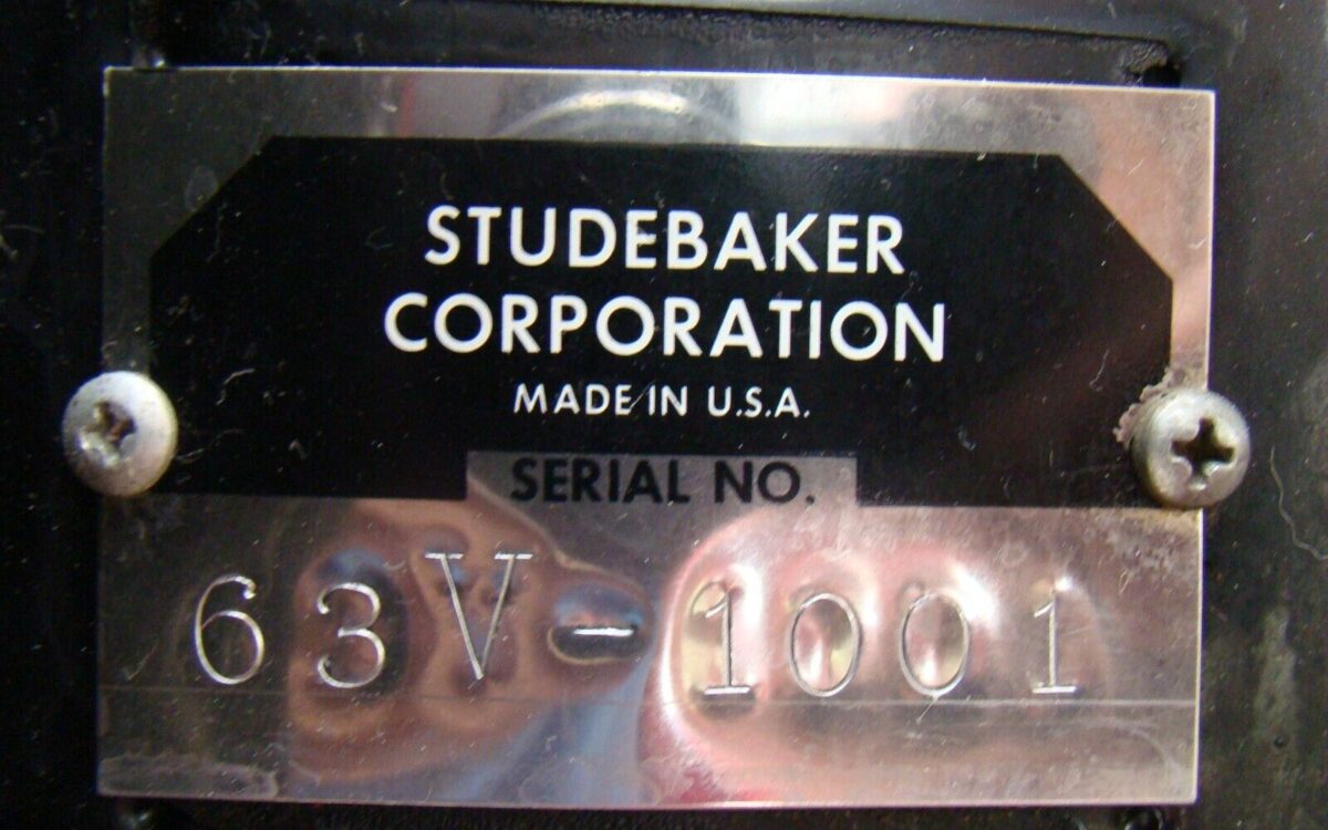 Studebaker-Hawk-Coupe-1963-11