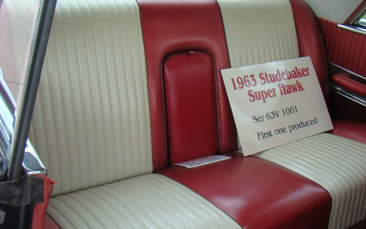 Studebaker-Hawk-Coupe-1963-5