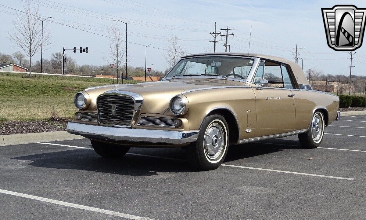 Studebaker-Hawk-GT-1964-5