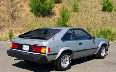 Toyota-Celica-Coupe-1985-3